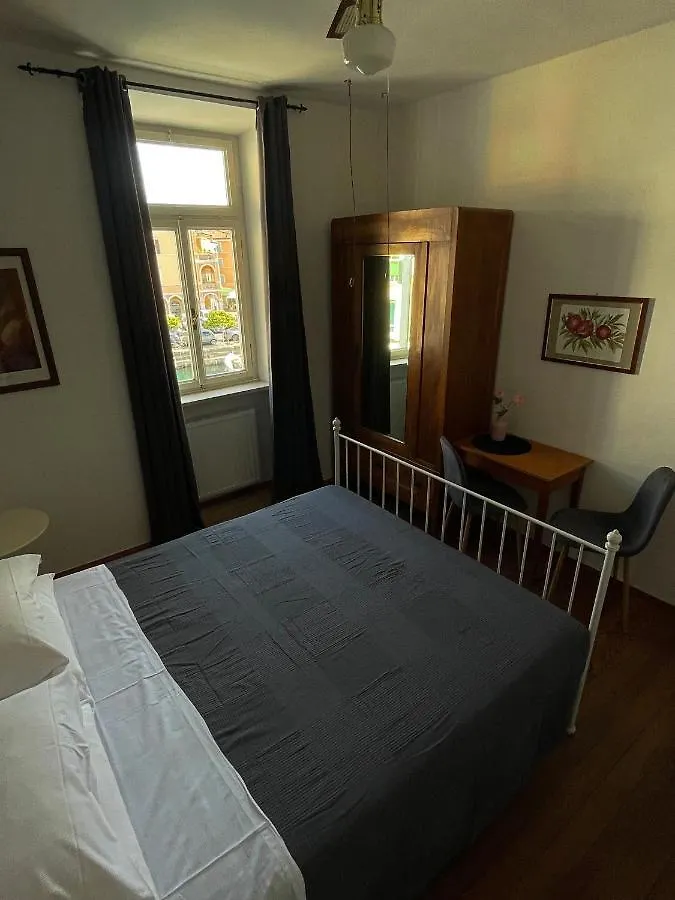 Albergo Gargnano 2*,  Italien