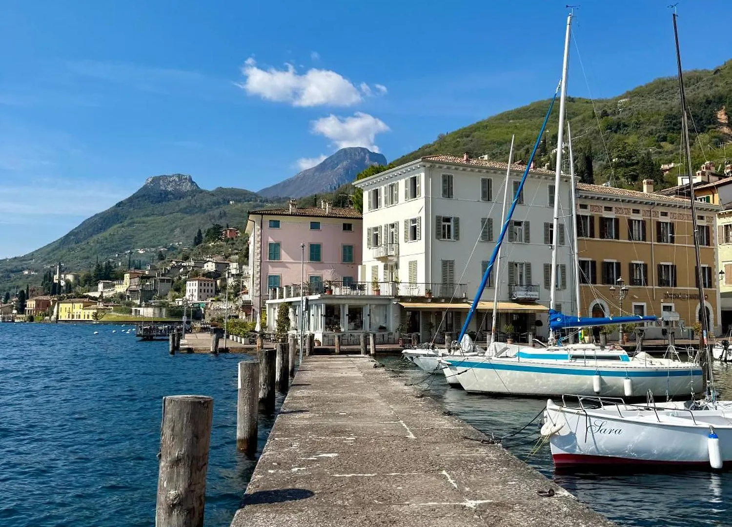 Albergo Gargnano Hotel