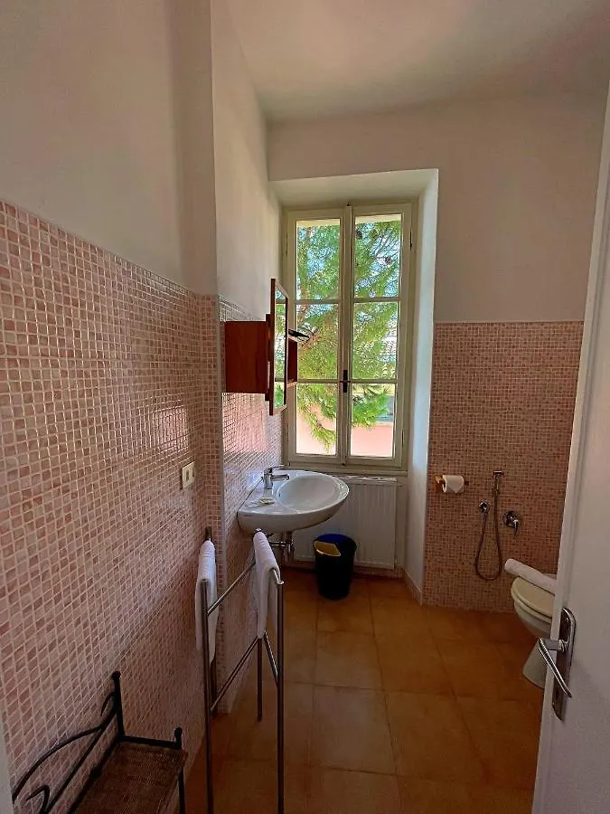 ** מלון Albergo גרגננו איטליה